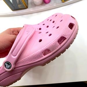 Pink crocs